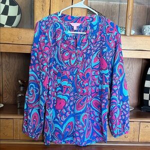 Lilly Pulitzer Pink and Blue silk blouse Elsa reel me in print size XS
